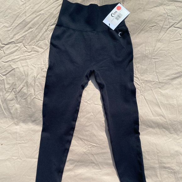 ZYIA Pants - Black Angle Grid Performance Hi-Rise 7/8 24”